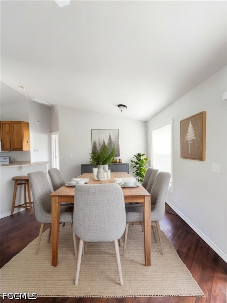 5315 Belrose Street - Photo 2