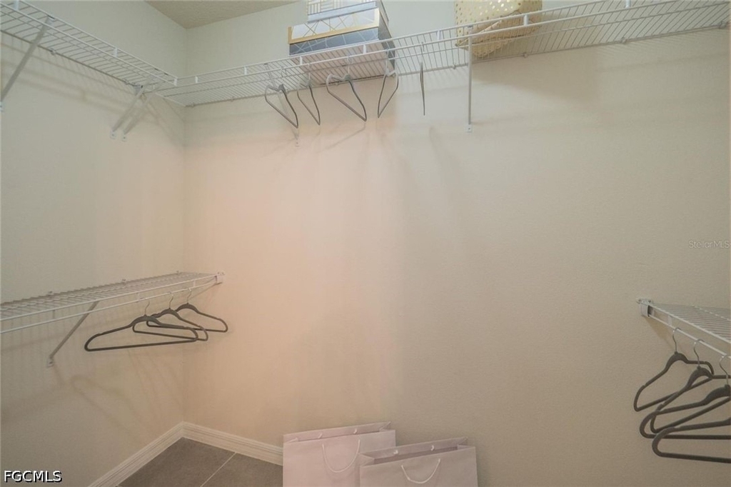 820 Ne 7th Place - Photo 24