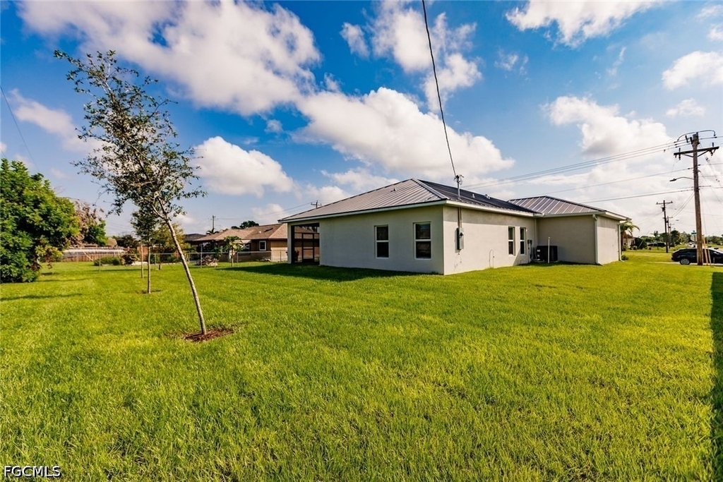 3082 Nw 4th Avenue - Photo 22