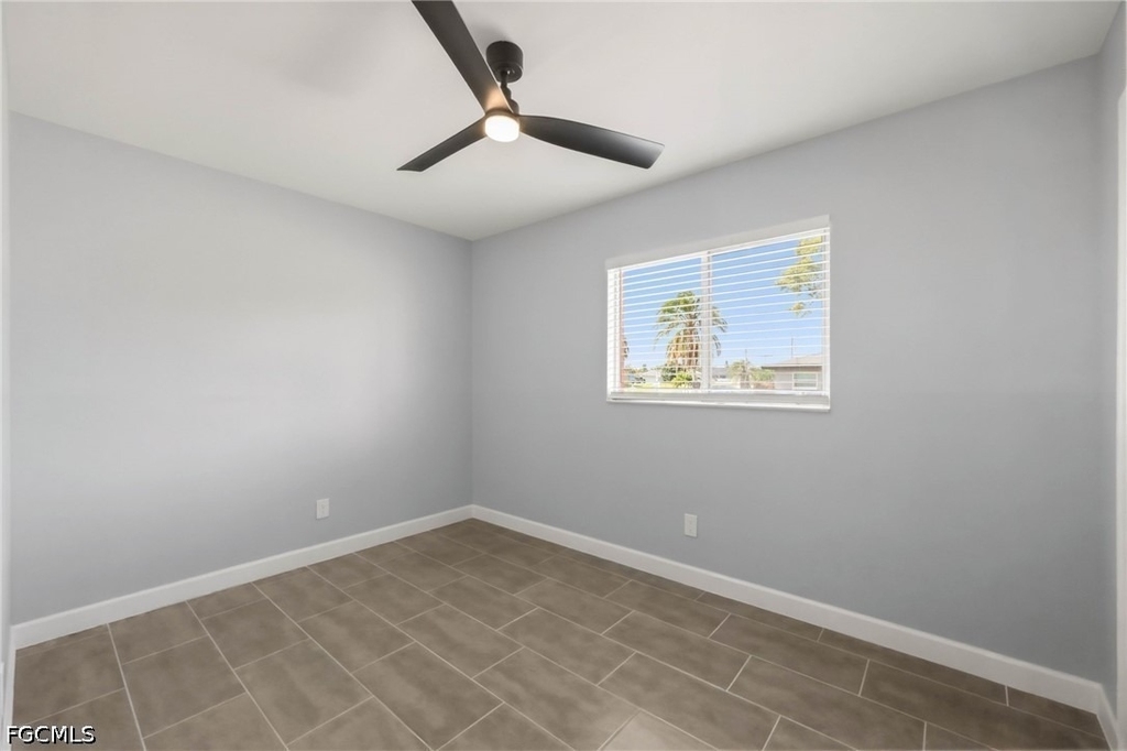 4346 Santa Barbara Boulevard - Photo 12