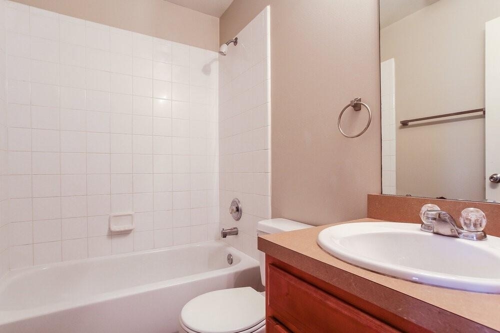 21243 Linden House Court - Photo 20