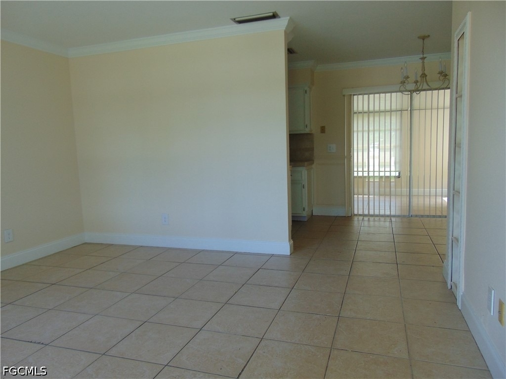 117 Stetson Street - Photo 4