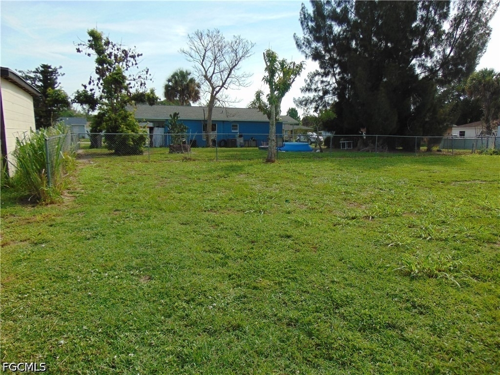 117 Stetson Street - Photo 16