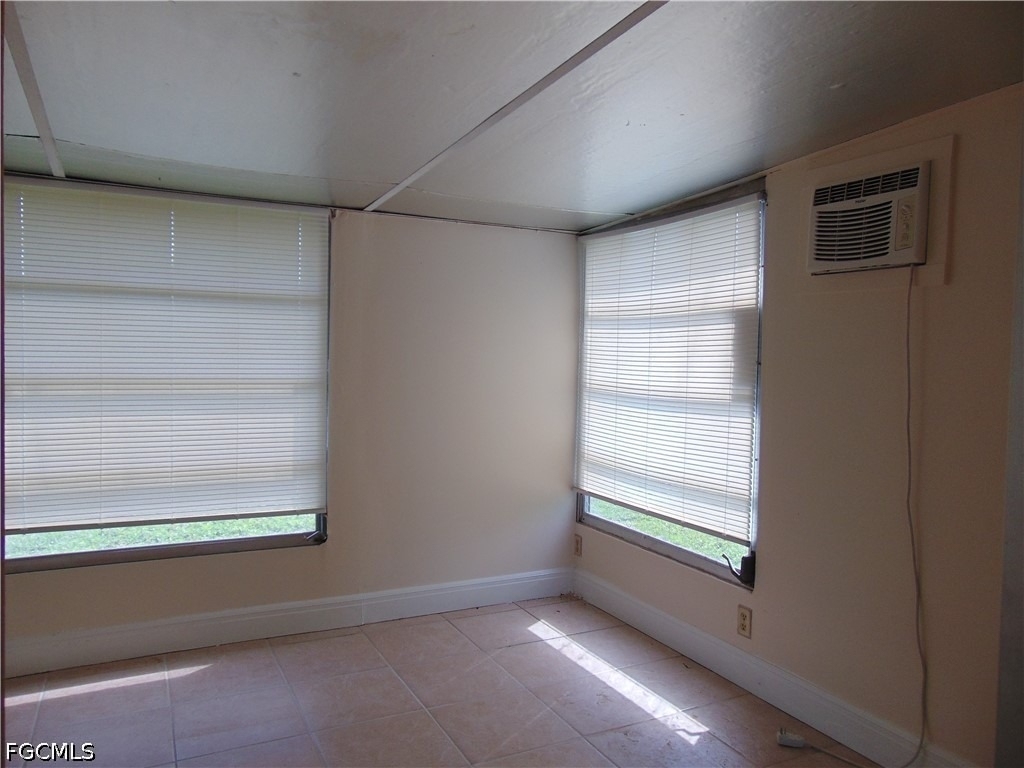 117 Stetson Street - Photo 11