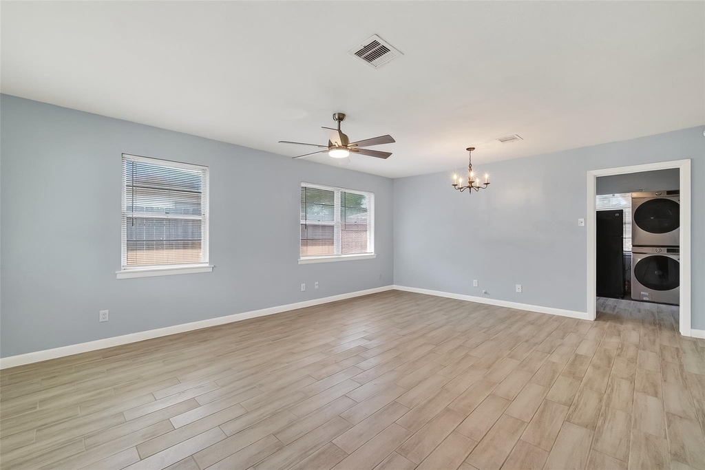 3428 Bradford Street - Photo 7