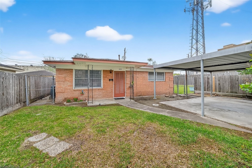3428 Bradford Street - Photo 1