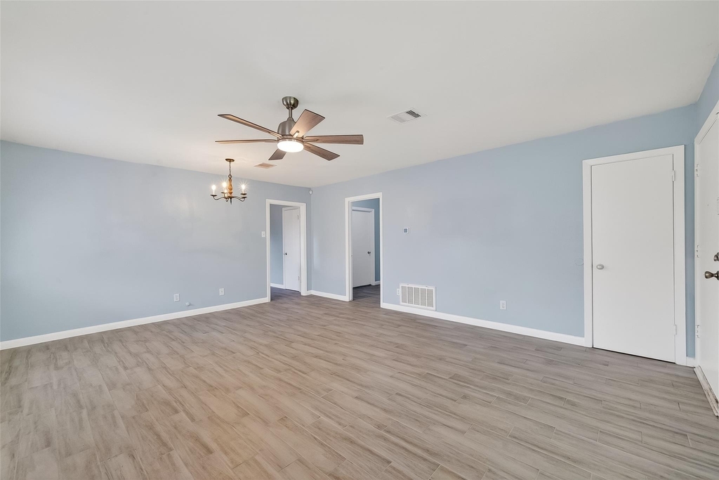 3428 Bradford Street - Photo 6