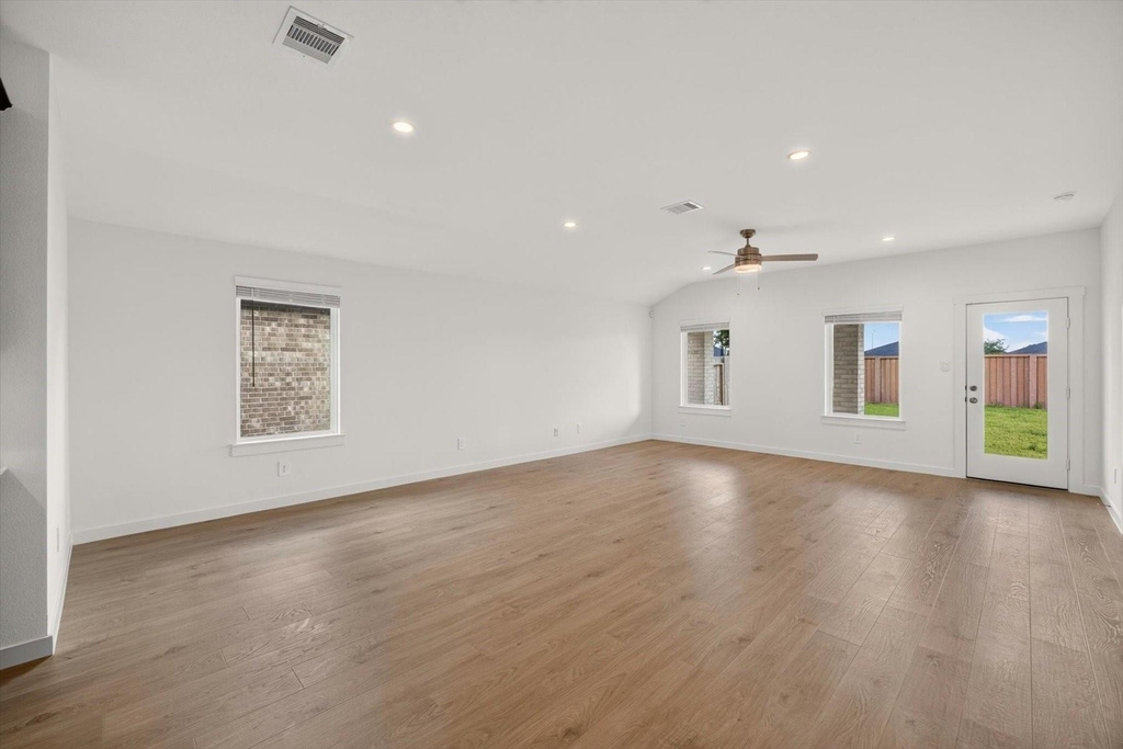29510 Paytons Park Court - Photo 10