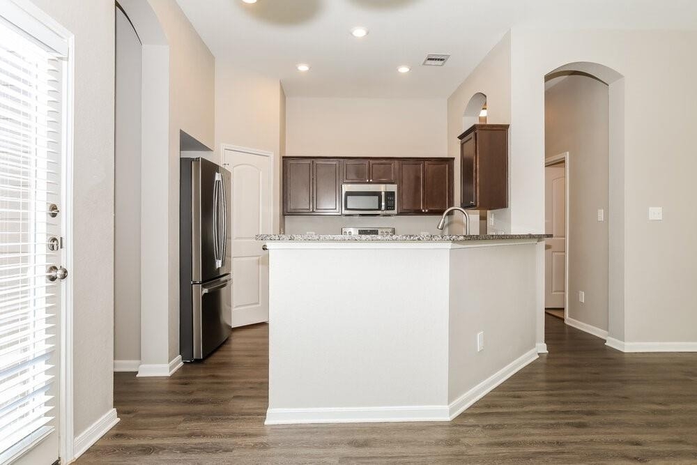131 Brocks Lane - Photo 4