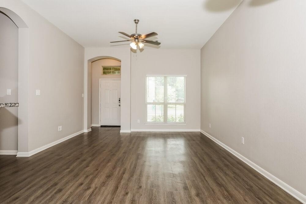 131 Brocks Lane - Photo 2