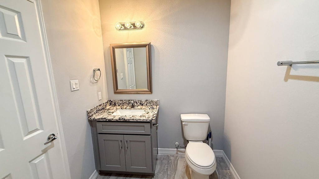 7823 Gladstone Street - Photo 9