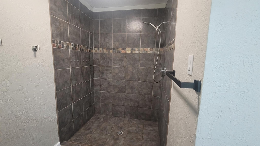 22131 Pearl Lake Drive - Photo 17