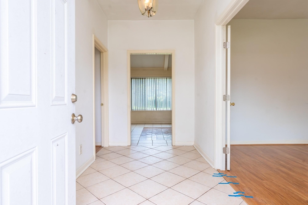 8819 Hazen Street - Photo 6