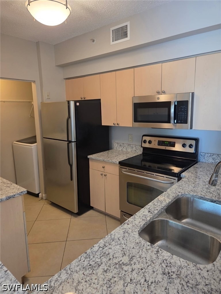 1105 Reserve Court - Photo 2
