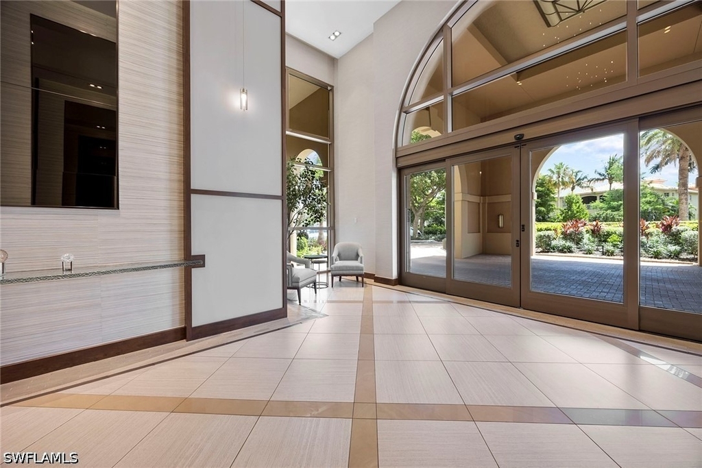 6585 Nicholas Boulevard - Photo 32