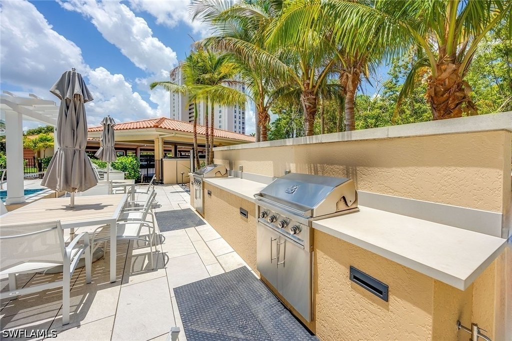 6585 Nicholas Boulevard - Photo 31