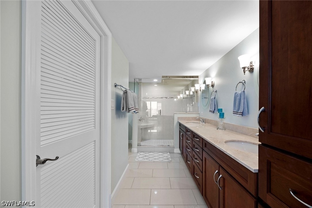 6585 Nicholas Boulevard - Photo 18