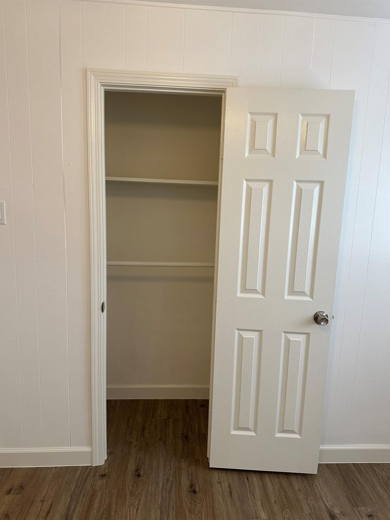 934 Bacliff Drive - Photo 13