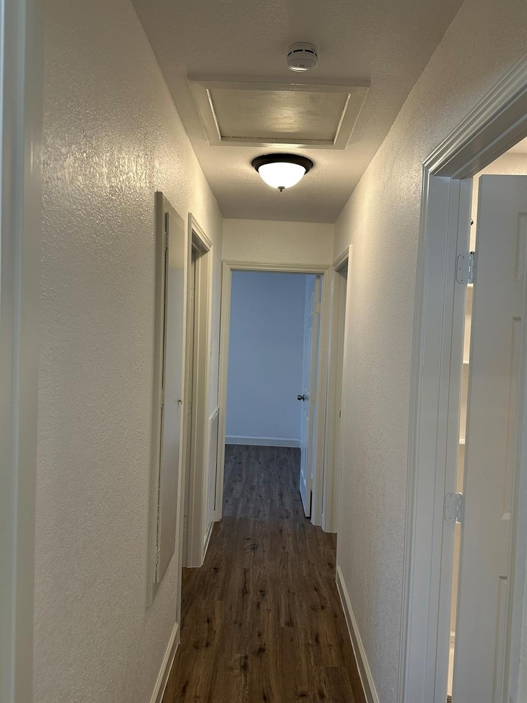 934 Bacliff Drive - Photo 18