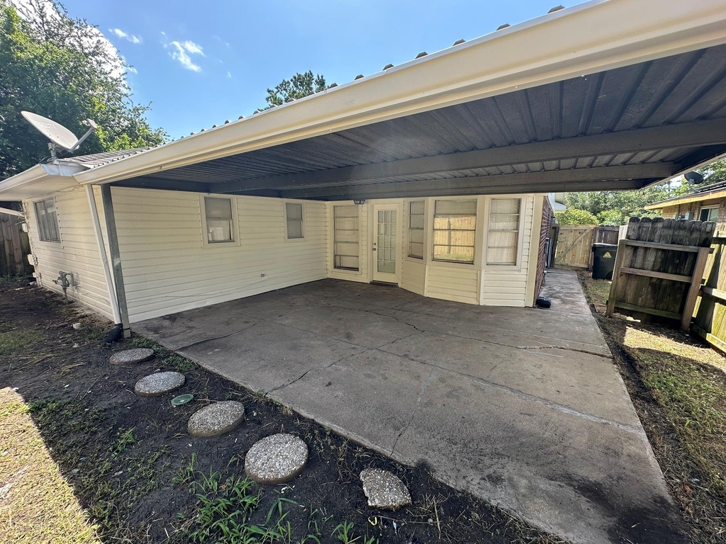 934 Bacliff Drive - Photo 30