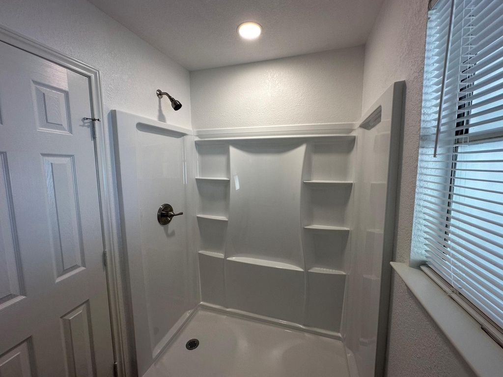934 Bacliff Drive - Photo 17