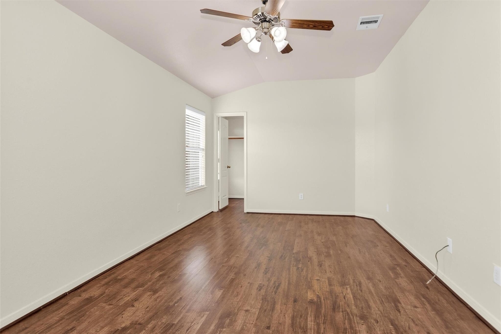 602 Blue Oasis Court - Photo 24