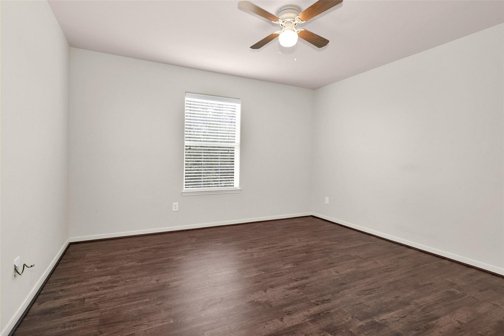 602 Blue Oasis Court - Photo 29
