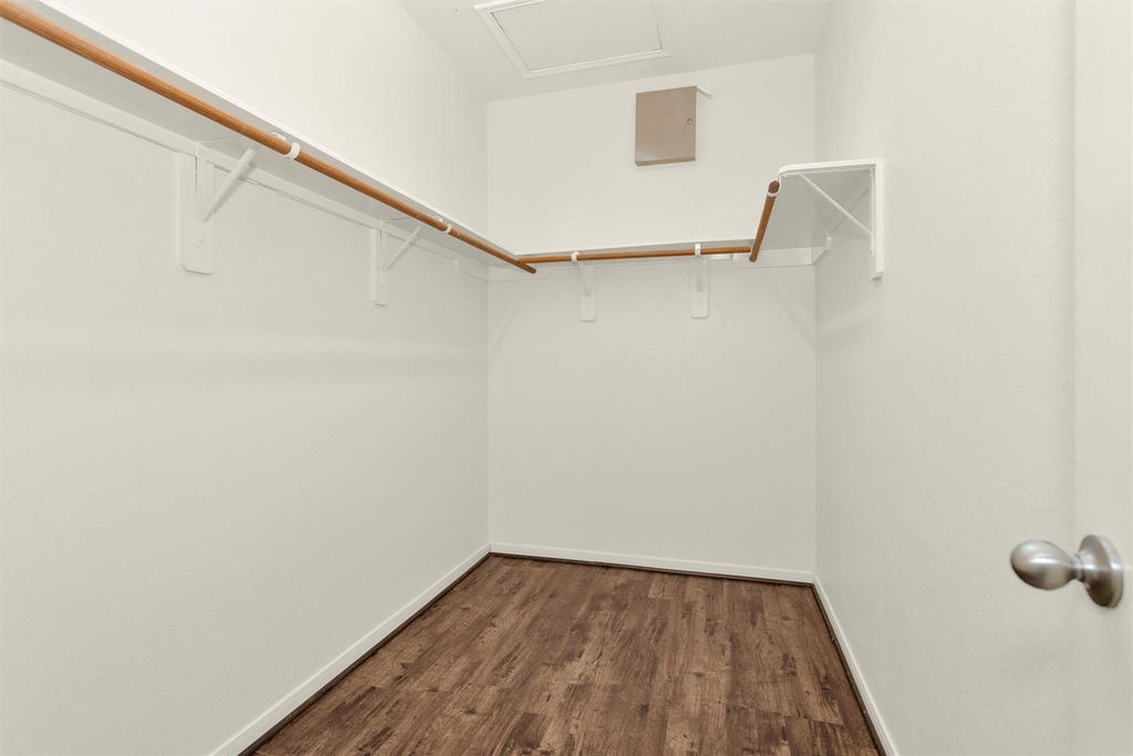 602 Blue Oasis Court - Photo 17