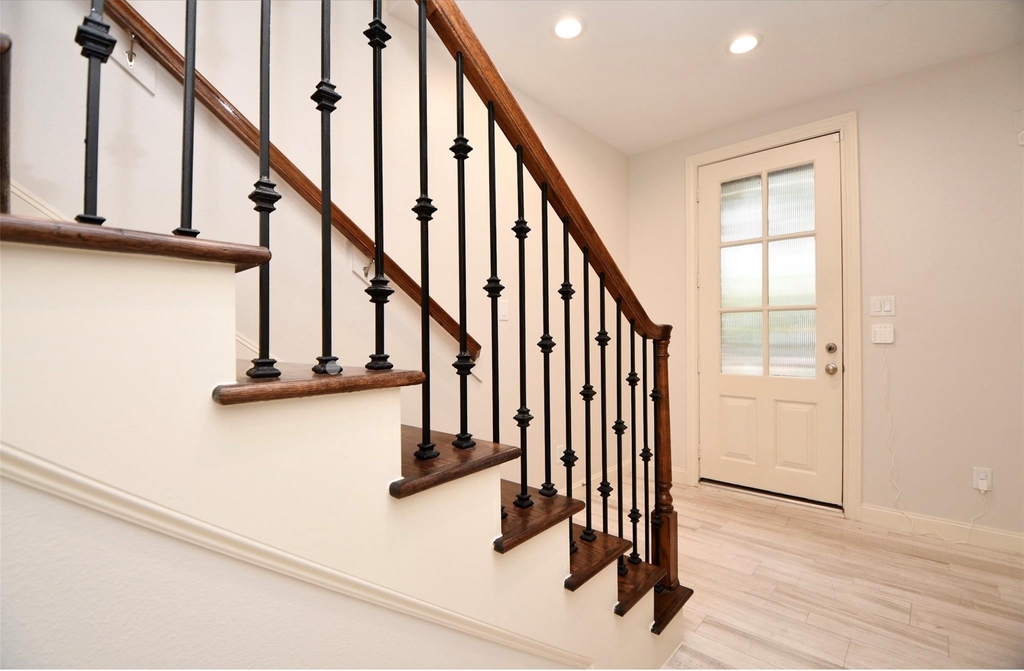 709 Delano Street - Photo 4
