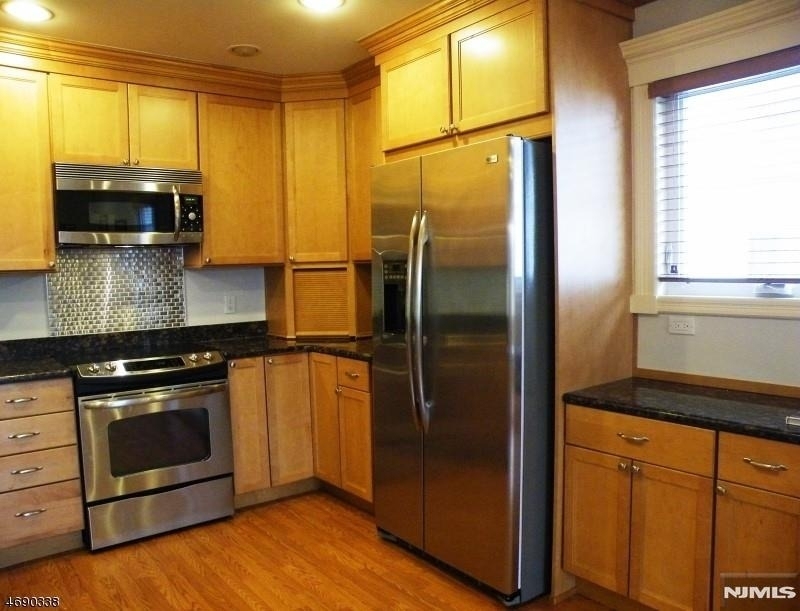 143 Elmer - Photo 0