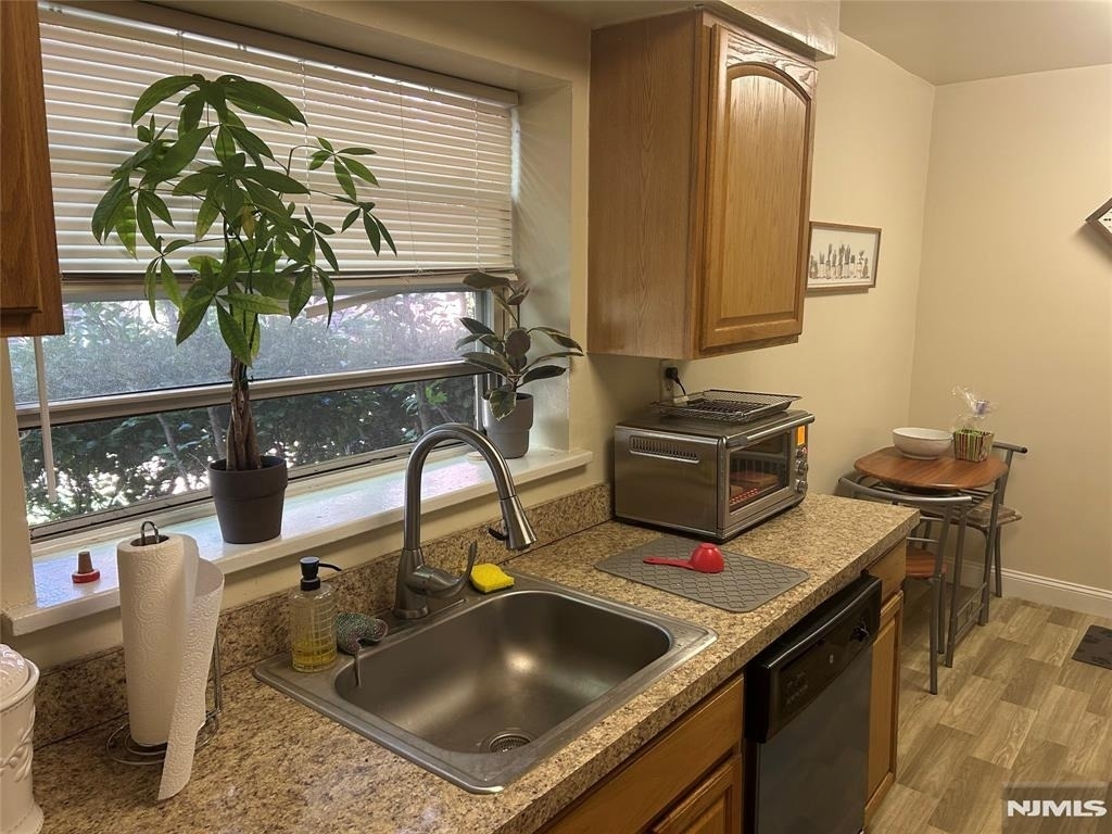 280-320 Oak - Photo 2