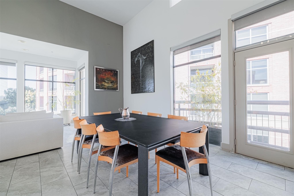 1901 Post Oak Boulevard - Photo 33