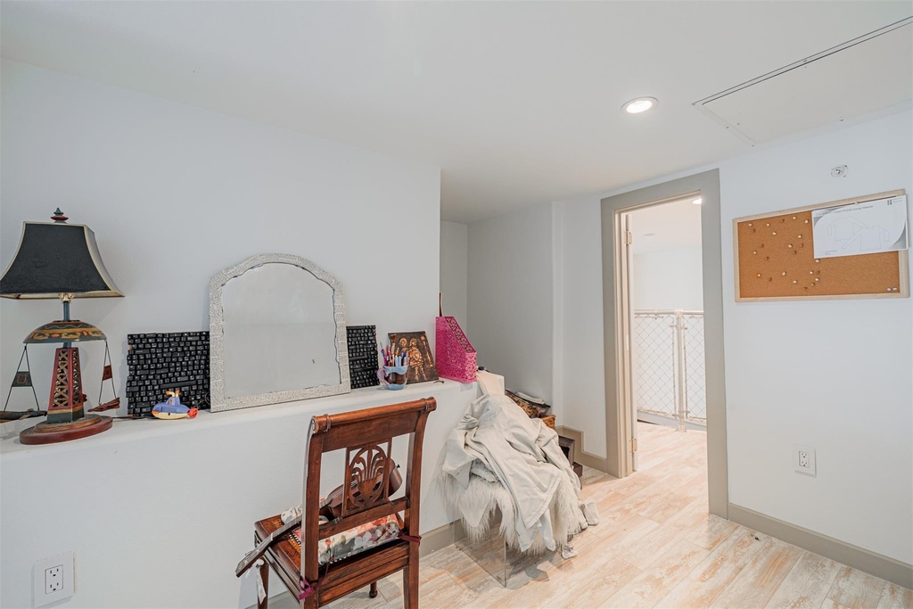 1901 Post Oak Boulevard - Photo 40