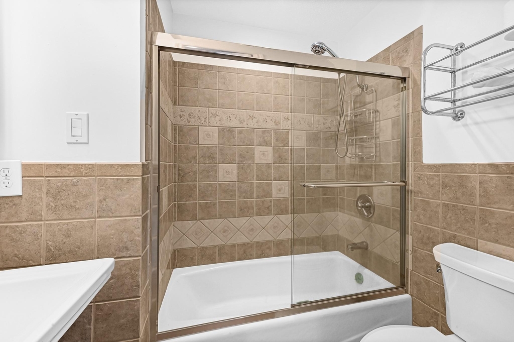 5200 Weslayan Street - Photo 19