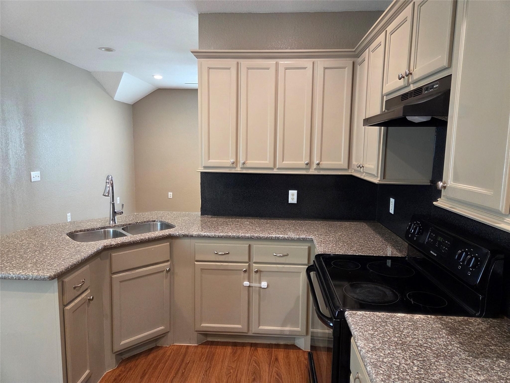 438 Spence Lane - Photo 14