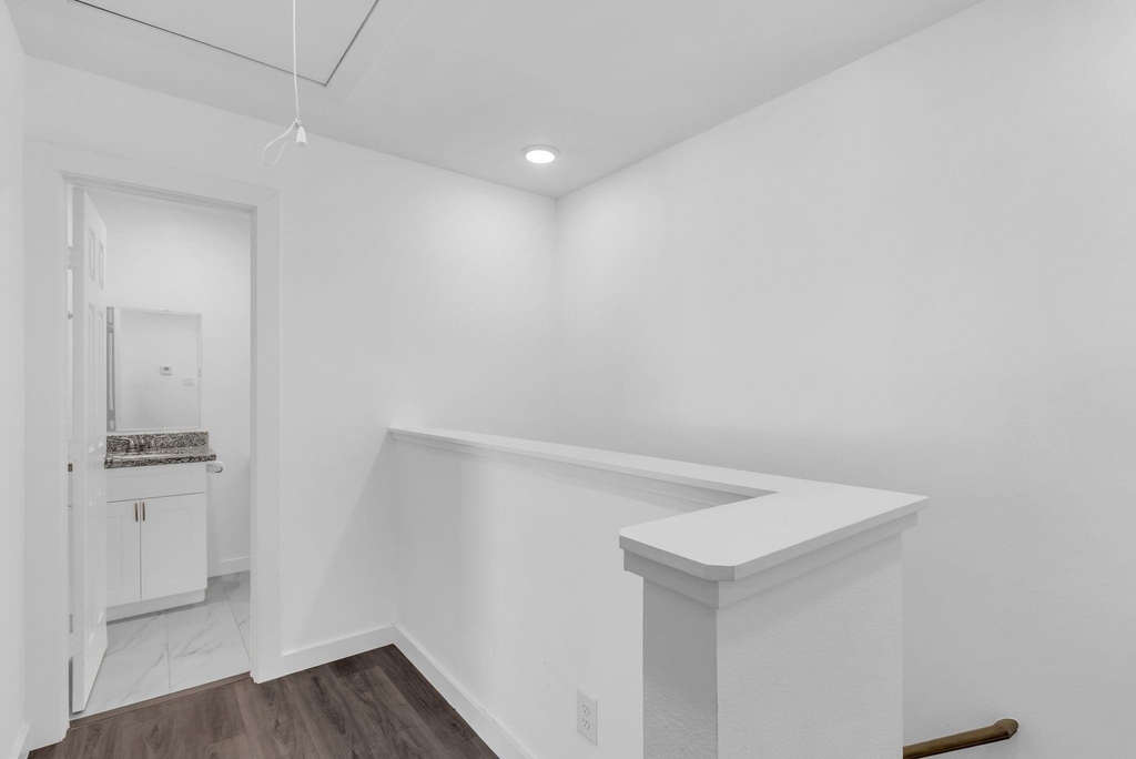 8124 Sterlingshire Street - Photo 23