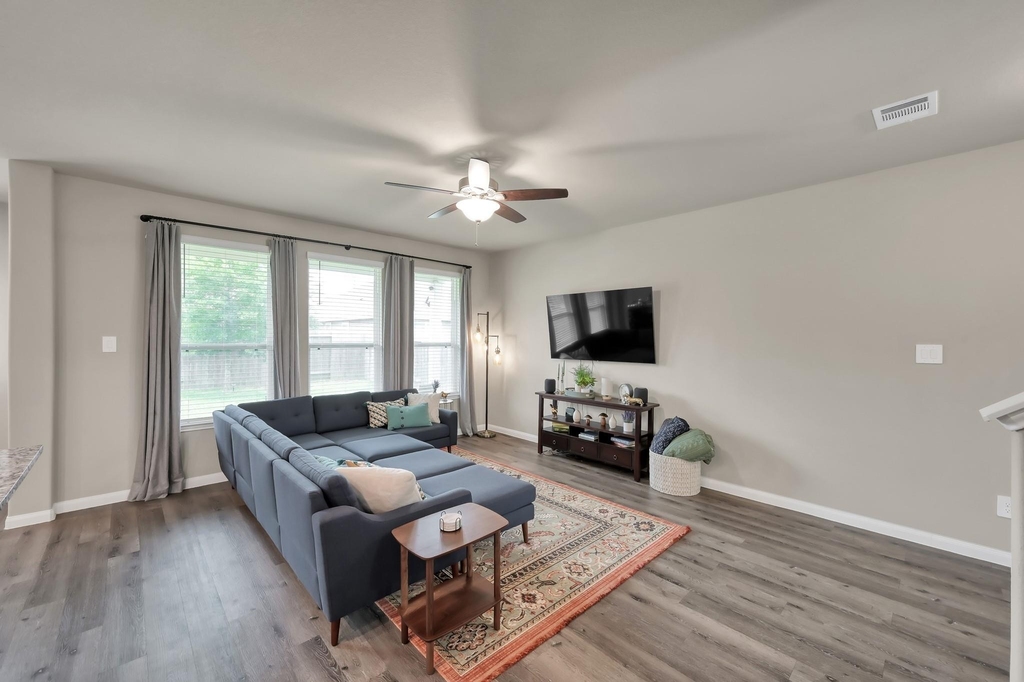 2717 Williams Grove Court - Photo 5