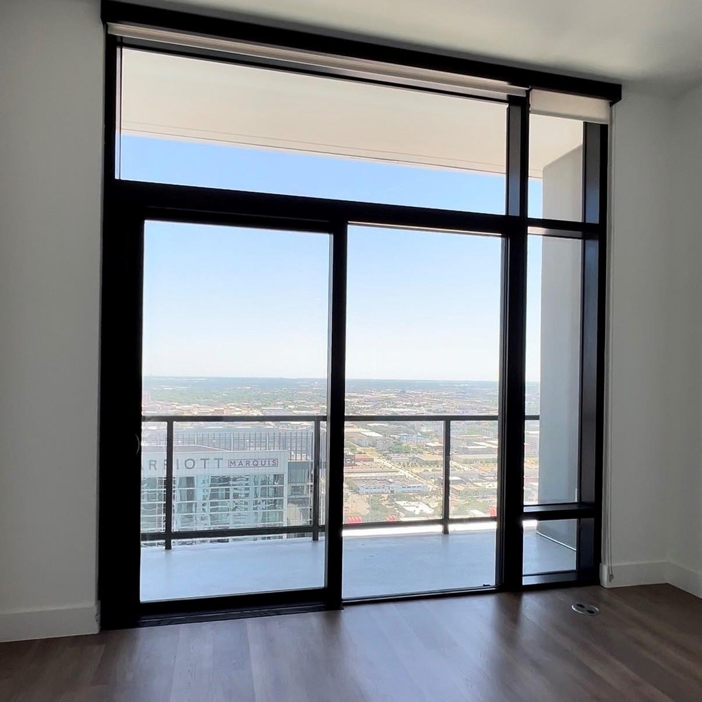 808 Crawford Street - Photo 10