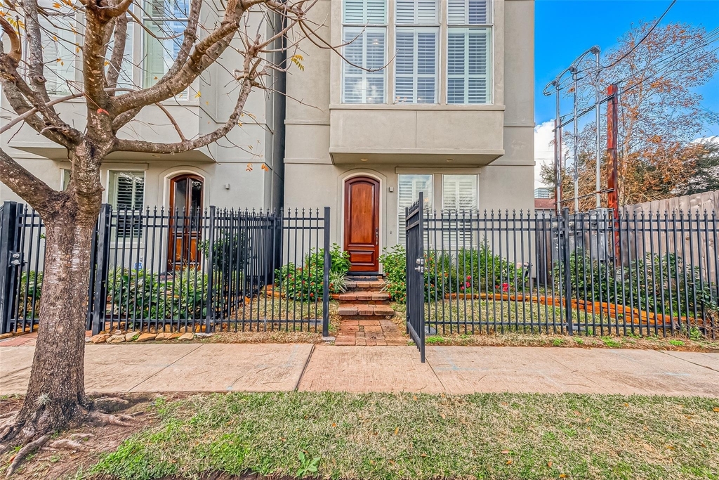 1804 Haddon Street - Photo 2