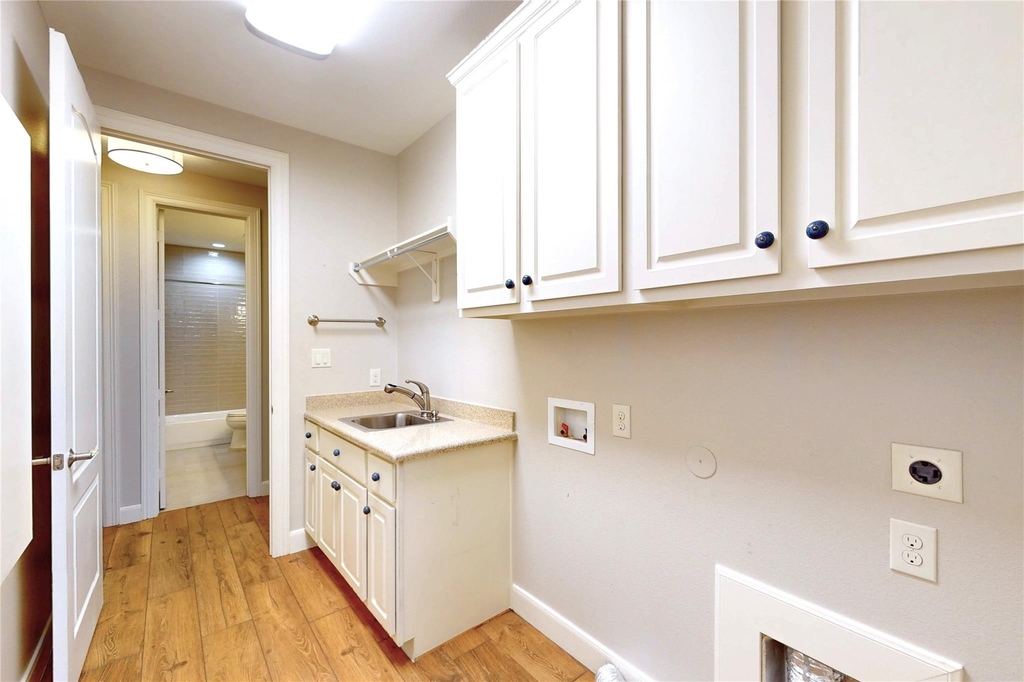 8870 Van Allen Drive - Photo 15