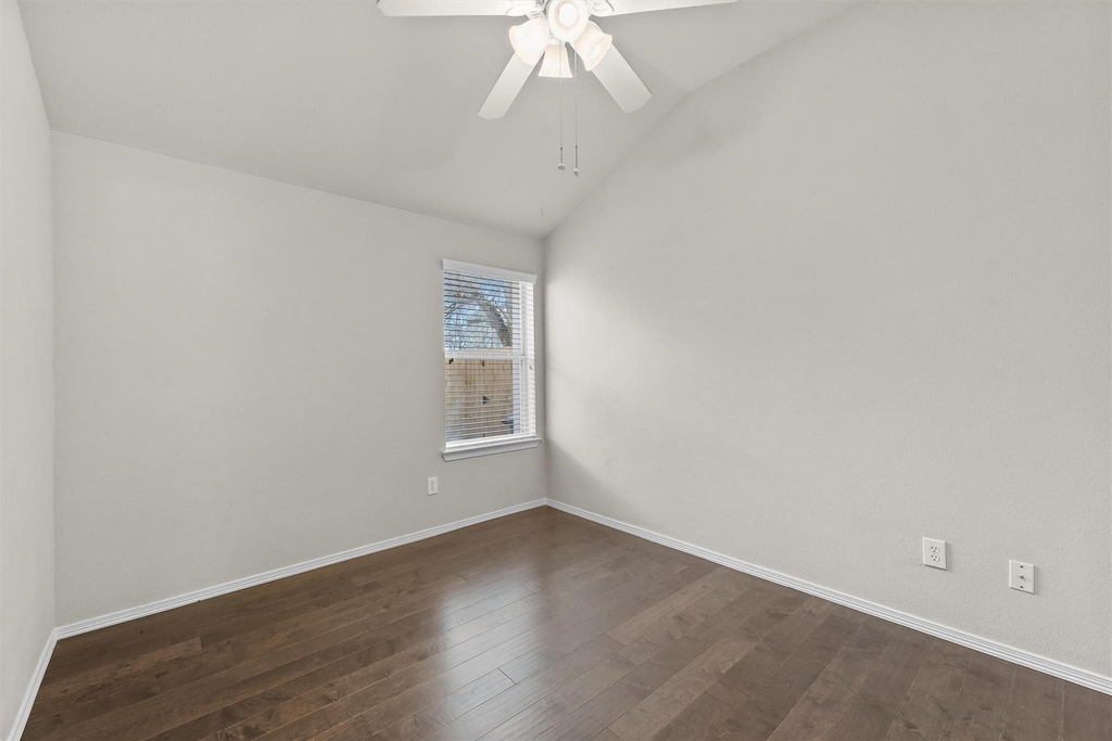26975 Sabinal Trail - Photo 17