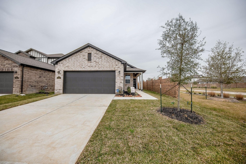 23302 Spring Genesis Lane - Photo 0