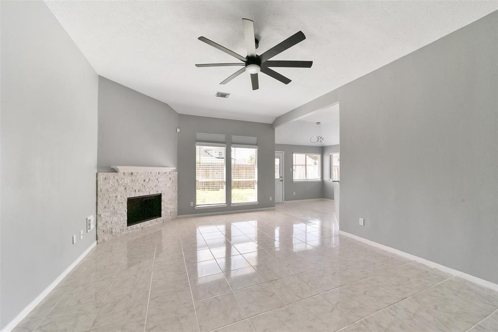 1211 Peacham Court - Photo 10