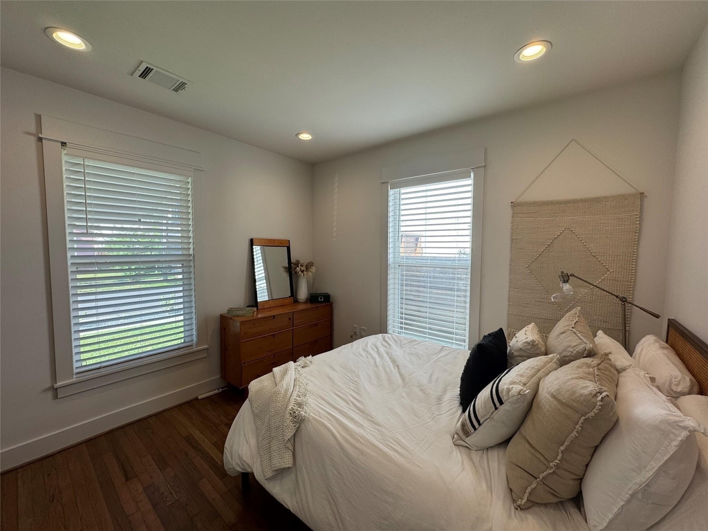 1033 Adele Street - Photo 10