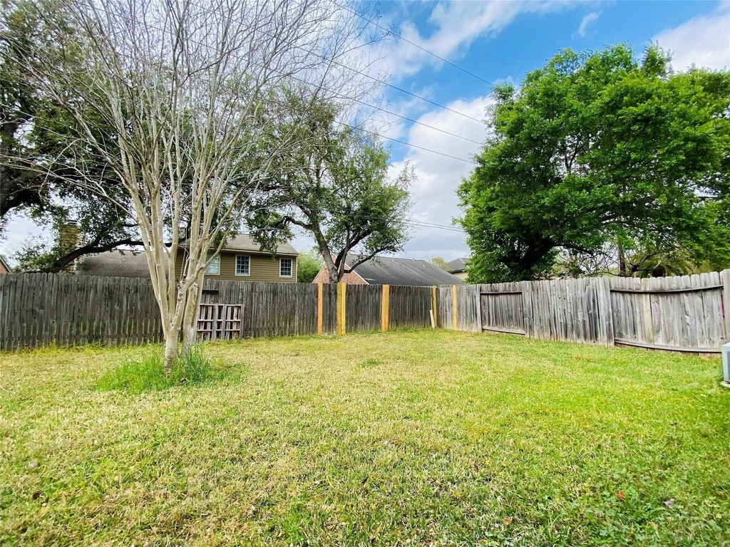 21426 Park Bishop Drive - Photo 6