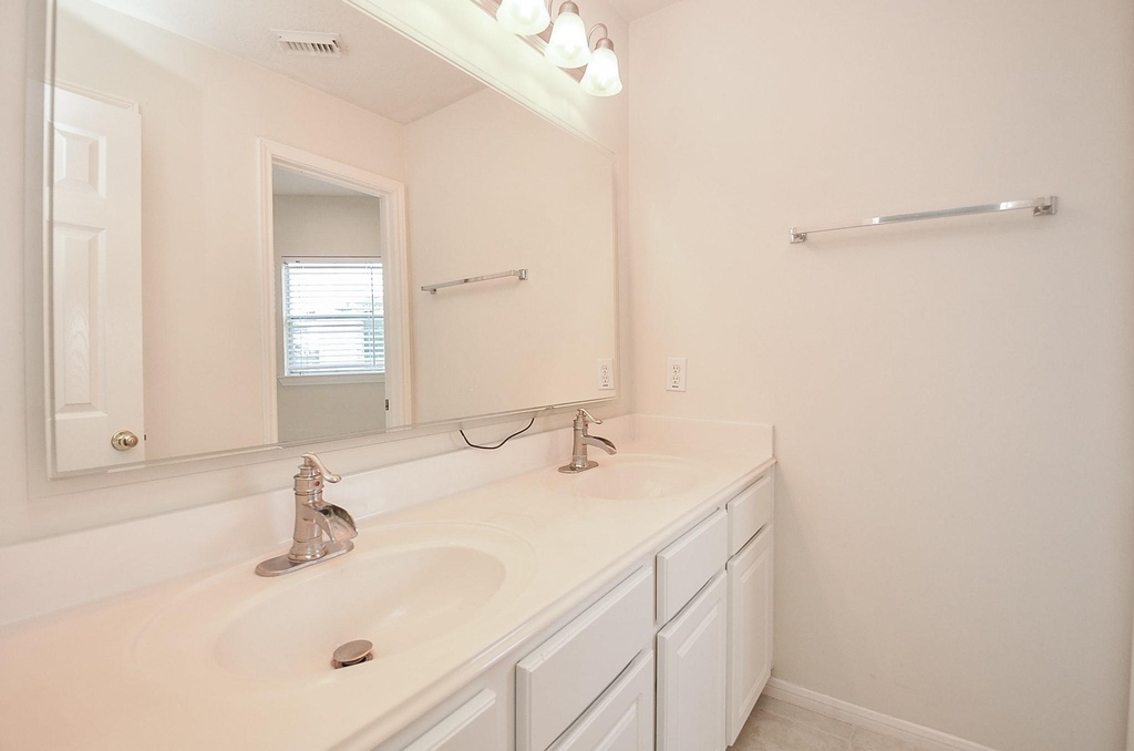 2715 Sunnycreek Lane - Photo 16