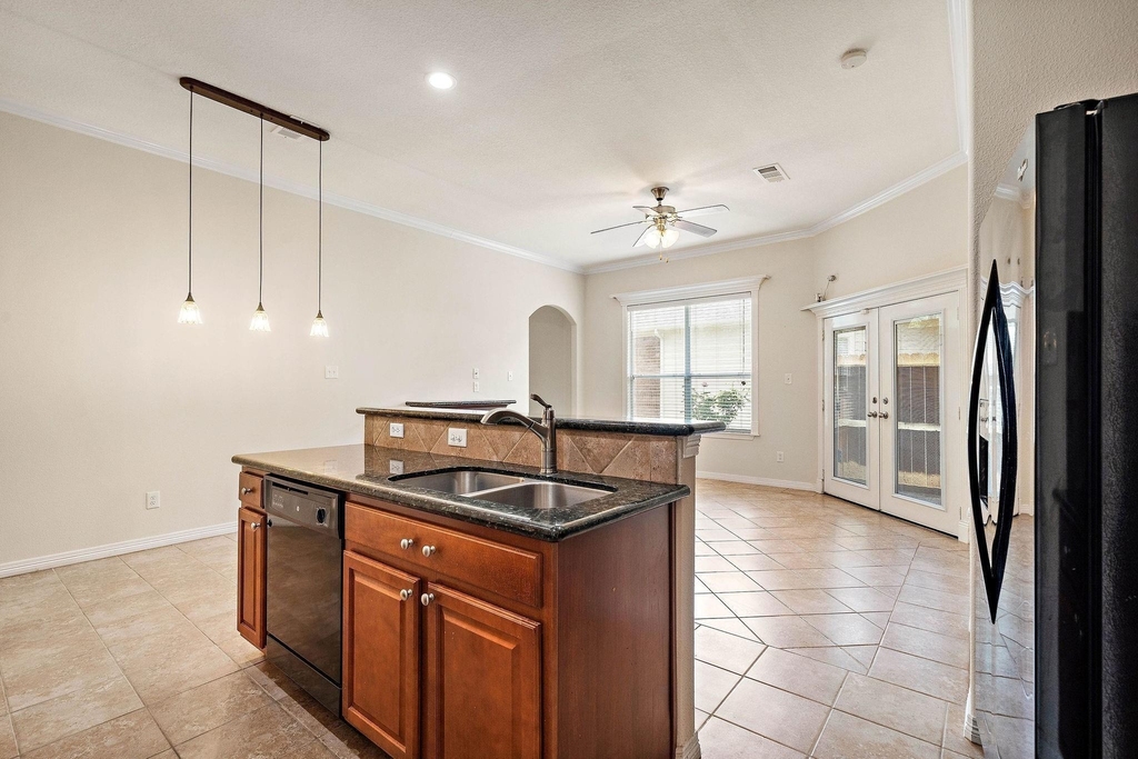 912 Sweet Pine Drive - Photo 8