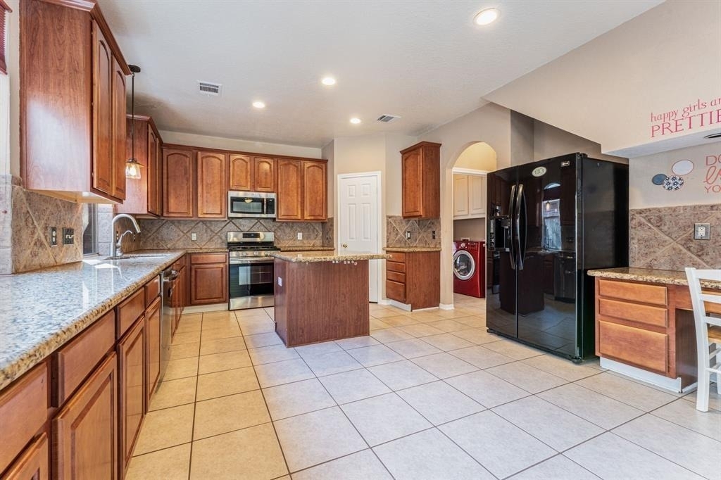 182 N Wimberly Way - Photo 11