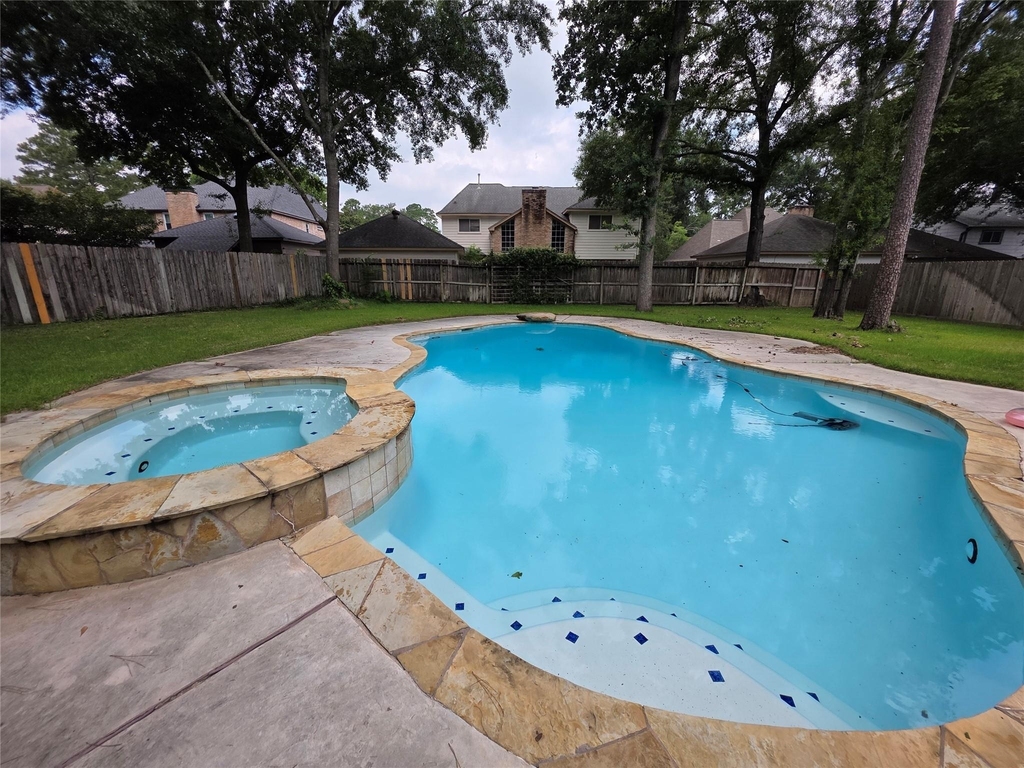 16806 Sandypine Circle - Photo 4