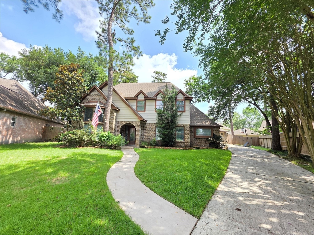16806 Sandypine Circle - Photo 2